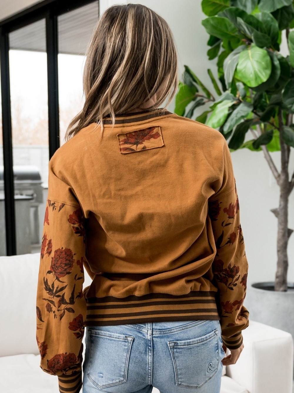 NWT Ampersand Avenue University Pullover - Hidden Gem Size Small - Picture 3 of 10